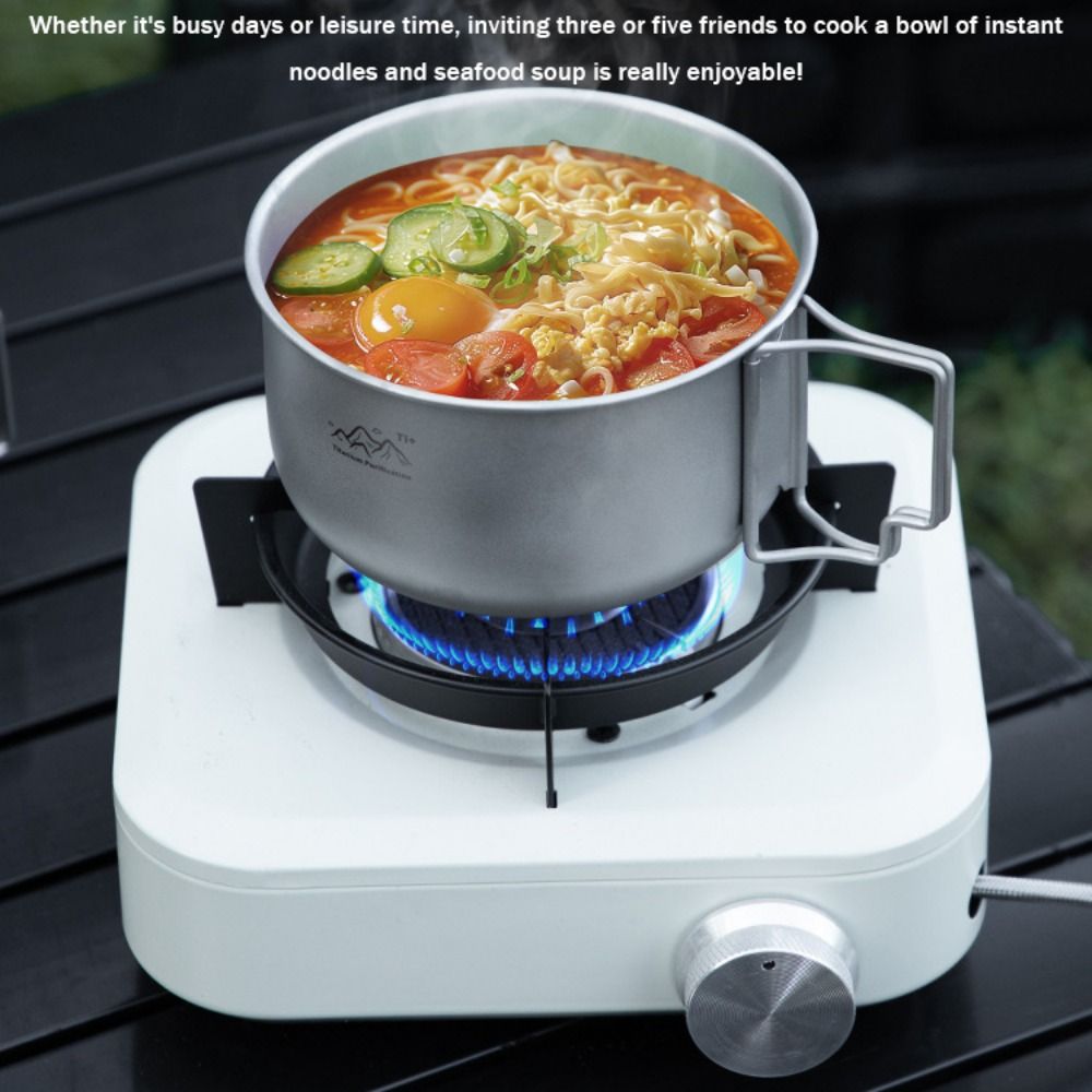 Compacte campingpot van titani - Camping Cooking Noodles recensie en prijs